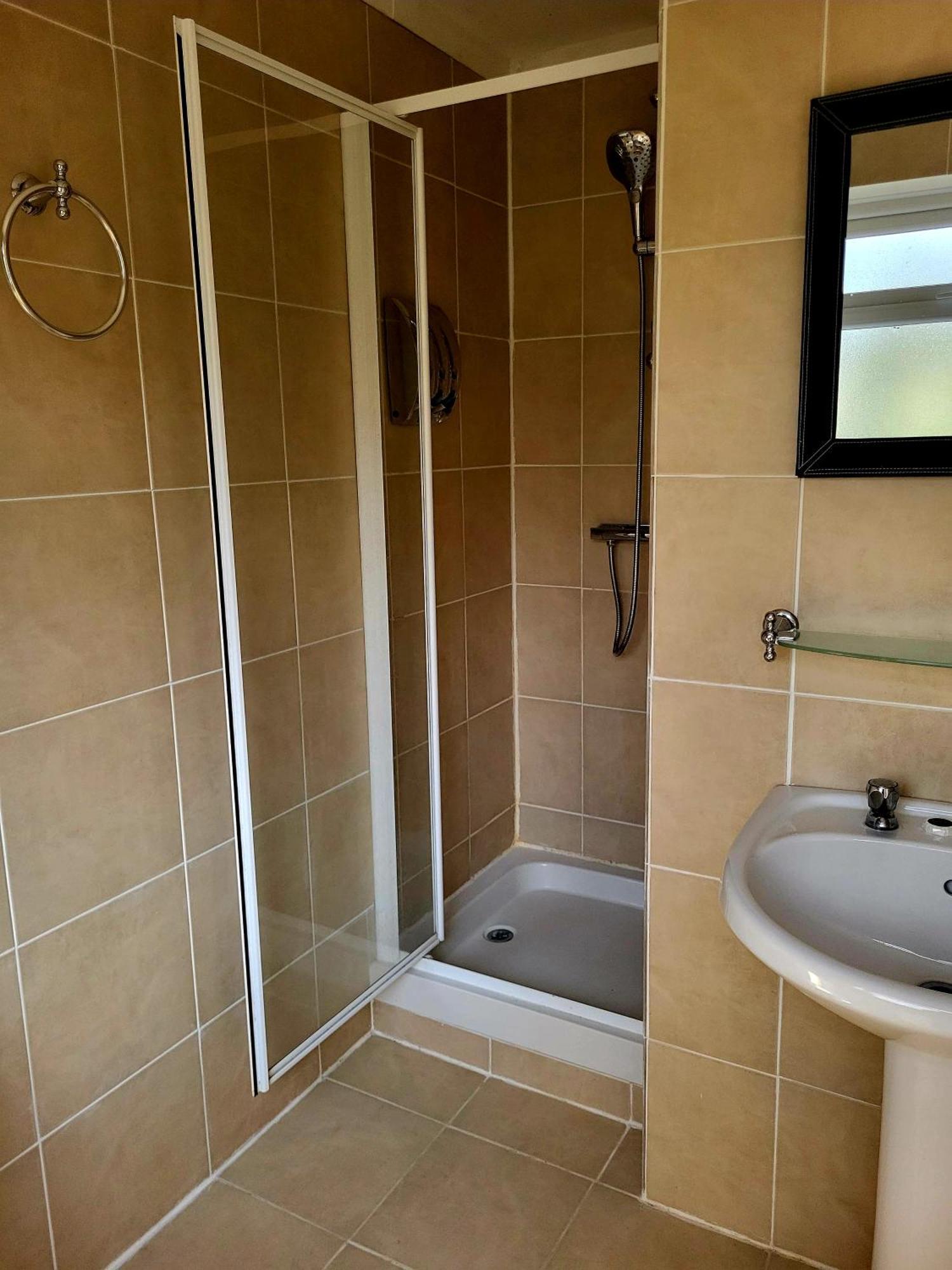 Grandwood House Lodges Chichester Esterno foto